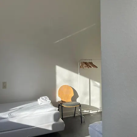 Ξενοδοχείο World House Wetten