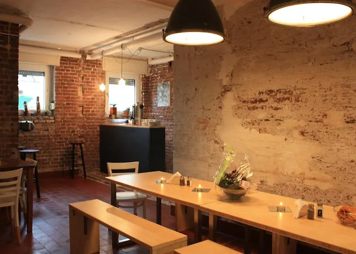 Otel World House Wetten